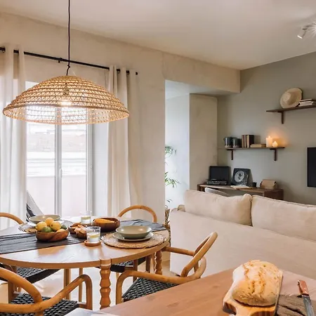 Tinggi - 1 Bedroom And Balcony In Saldanha Lägenhet *