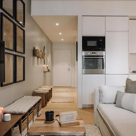 Apartament Tinggi - 1 Bedroom And Balcony In Saldanha